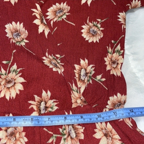 Forever 21 Long Sleeve Floral Romper Small - Picture 12 of 14